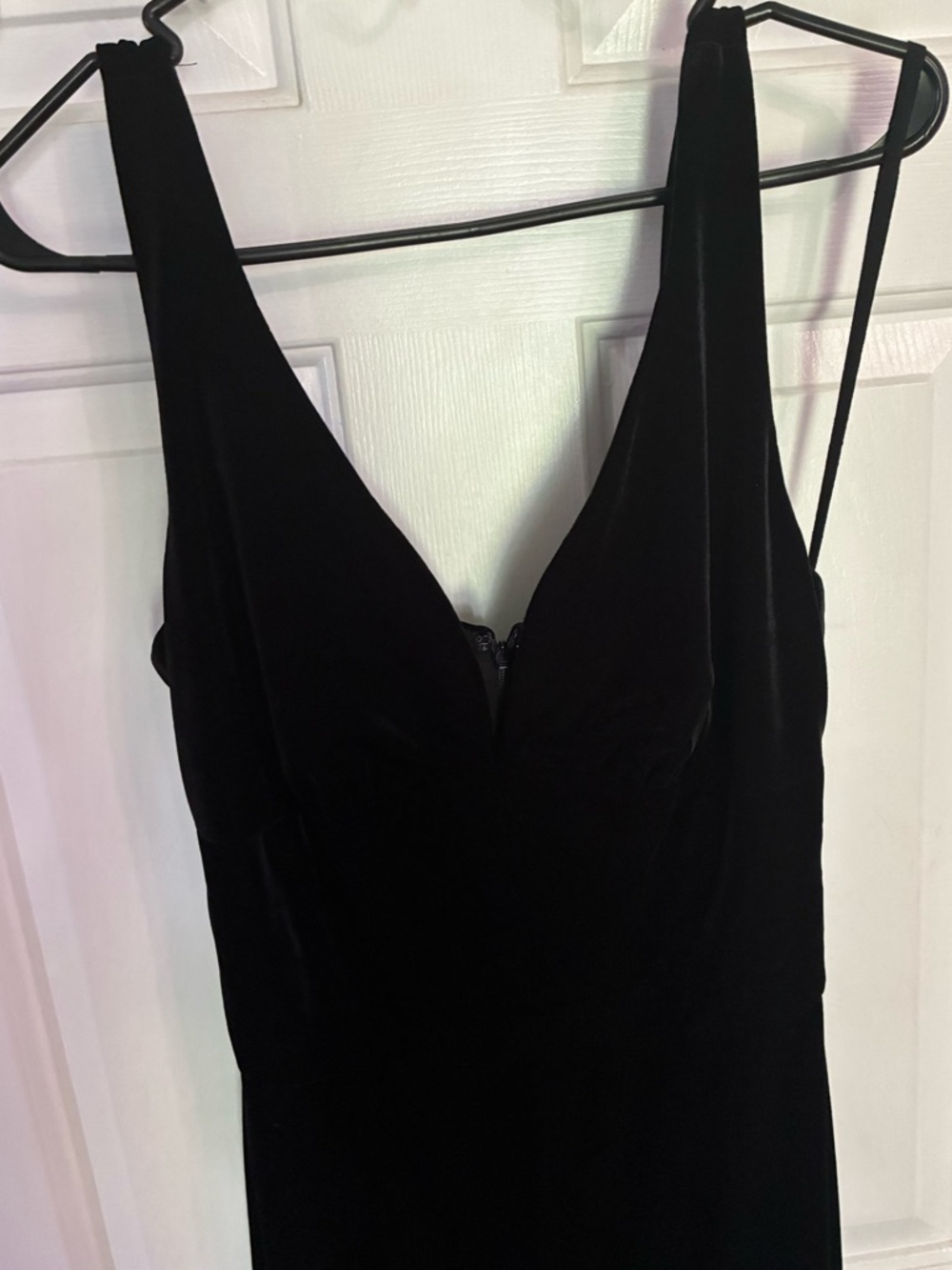 L'AGENCE Black Velvet V-Neck Jumpsuit - Picture 8 of 8